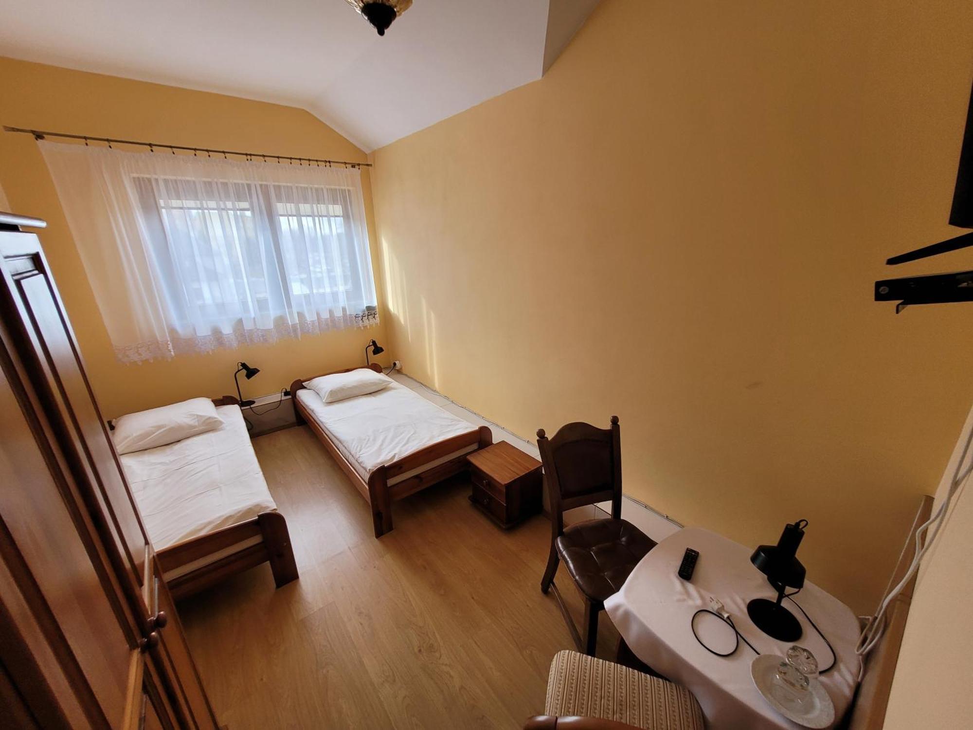 Zlota Roza Hotel Sedziszow Exterior photo